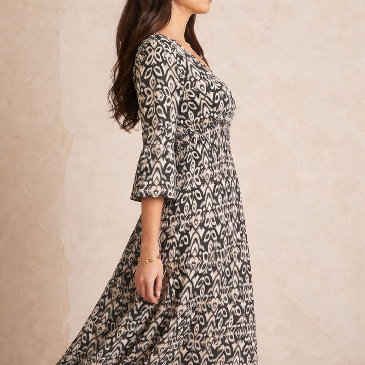Florale – Robe Longue Élégante et Légère au Style Intemporel