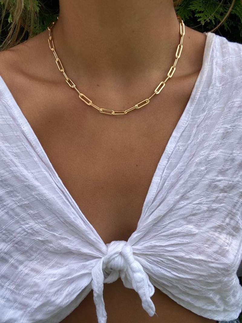 Collier plaqué or à motif nœud