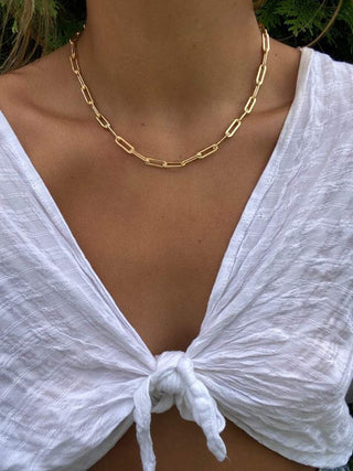 Collier plaqué or à motif nœud