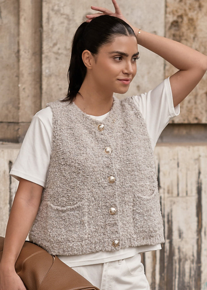 Gilet en bouclette à poches — greige