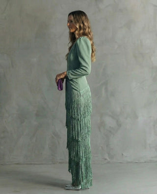 Clara | Robe midi élégante avec manches à franges